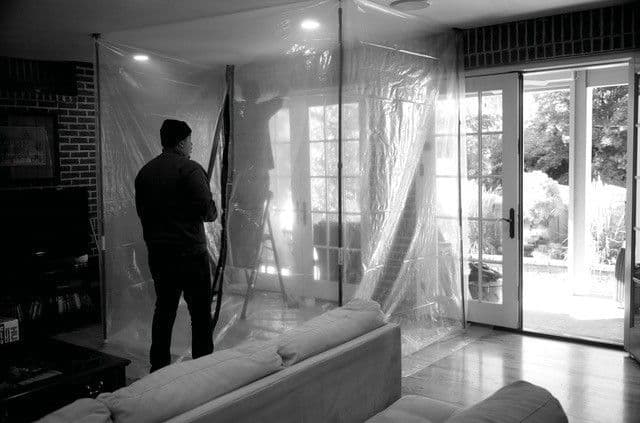 Mold containment